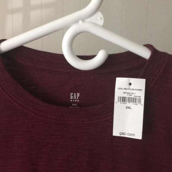 GAP Kids long-sleeve t-shirt - Picture 2 of 2